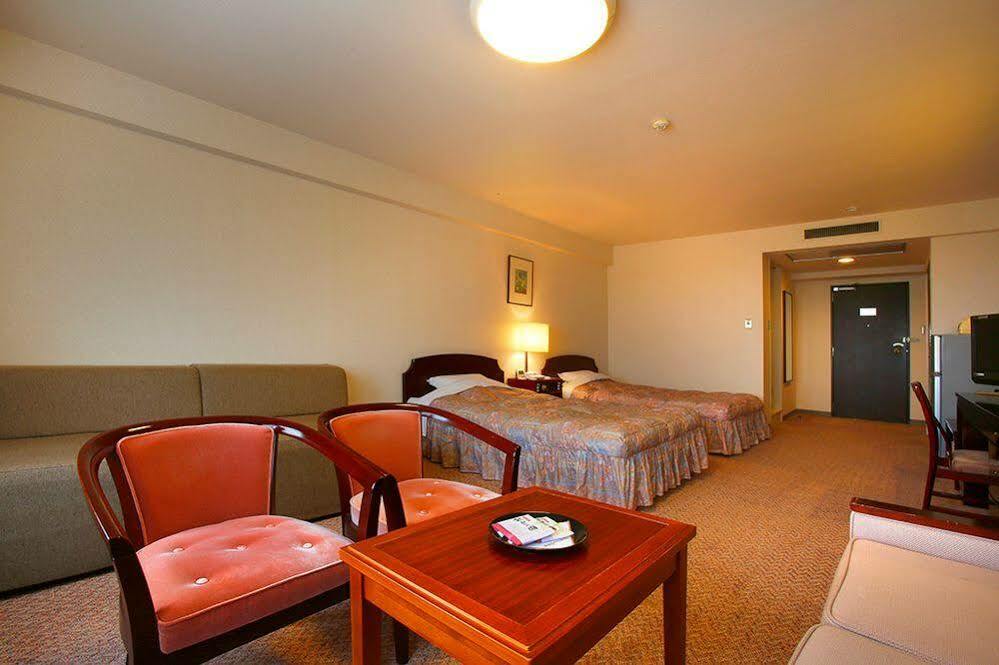 Shika Royal Hotel Noto מראה חיצוני תמונה